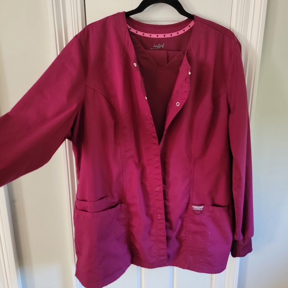 Cherokee plum scrub jacket